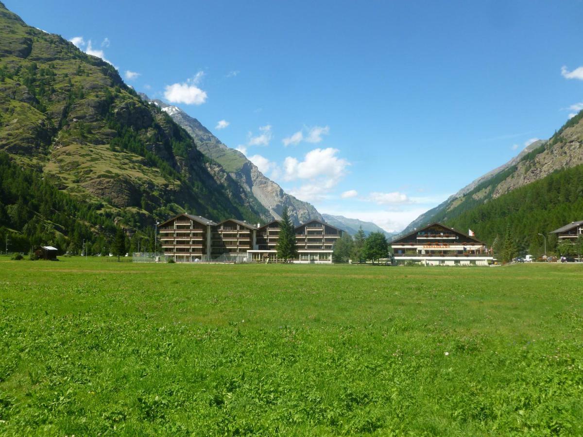 Monte Rosa D 412 Aparthotel Täsch Εξωτερικό φωτογραφία